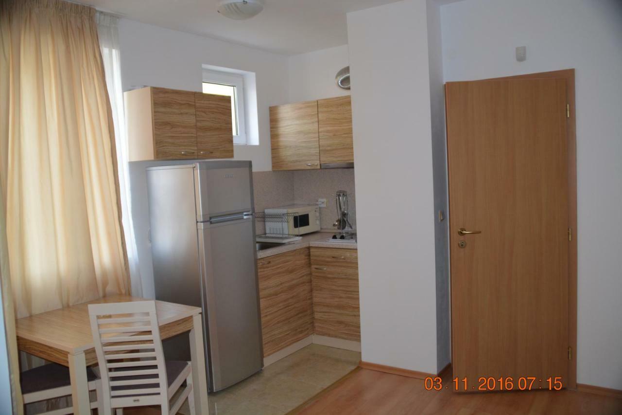 Guest Apartments Salena Slantchev Briag Extérieur photo