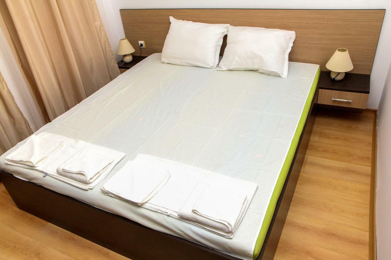 Guest Apartments Salena Slantchev Briag Extérieur photo