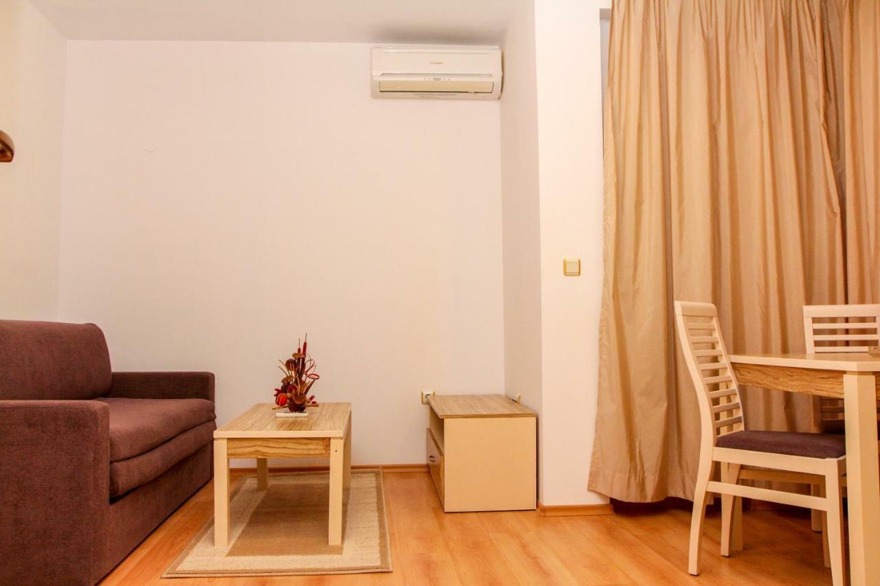 Guest Apartments Salena Slantchev Briag Extérieur photo