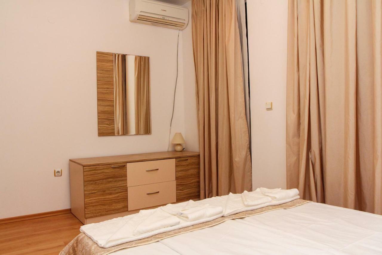 Guest Apartments Salena Slantchev Briag Extérieur photo