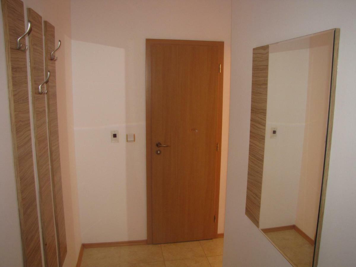 Guest Apartments Salena Slantchev Briag Extérieur photo