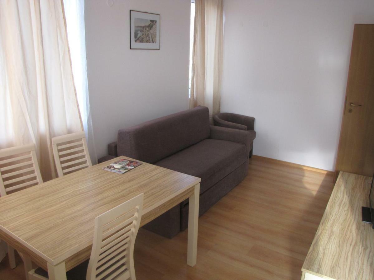 Guest Apartments Salena Slantchev Briag Extérieur photo