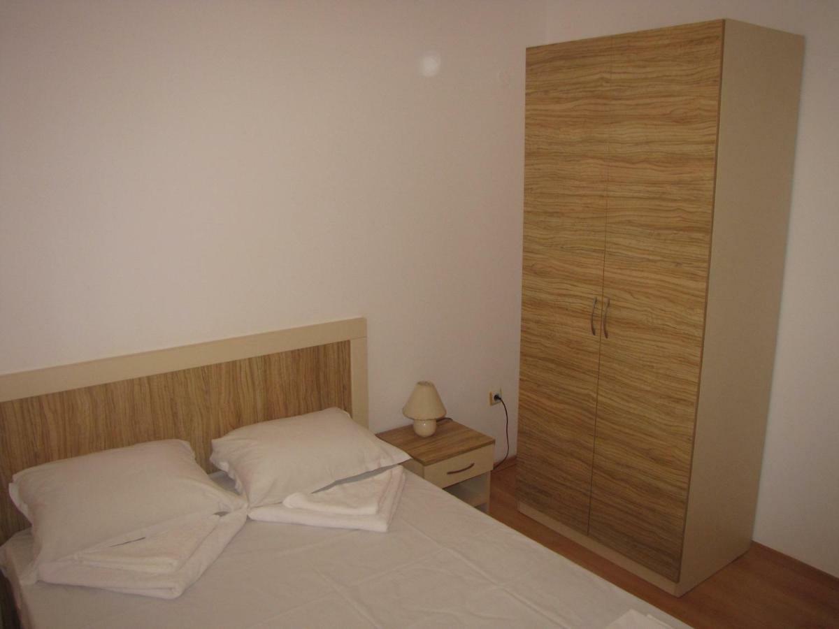 Guest Apartments Salena Slantchev Briag Extérieur photo