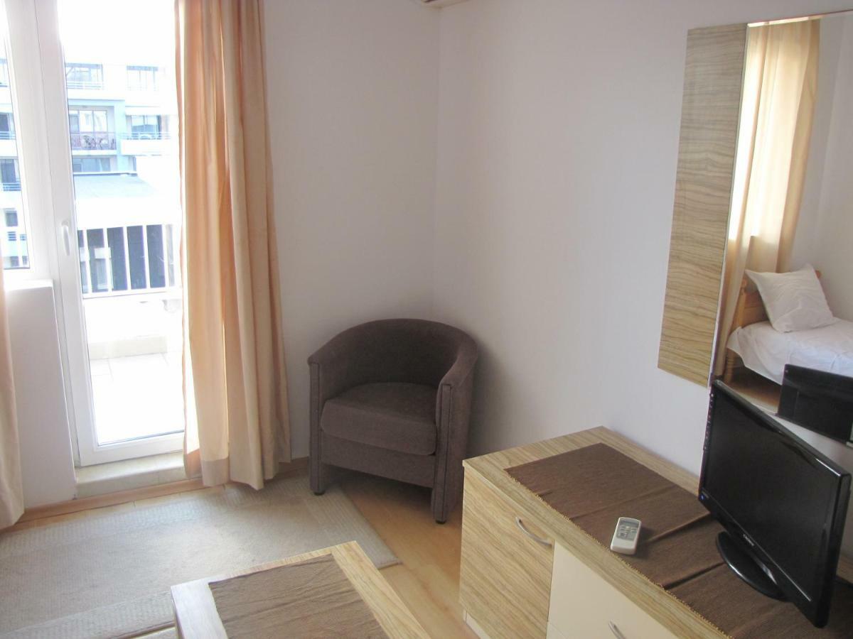 Guest Apartments Salena Slantchev Briag Extérieur photo