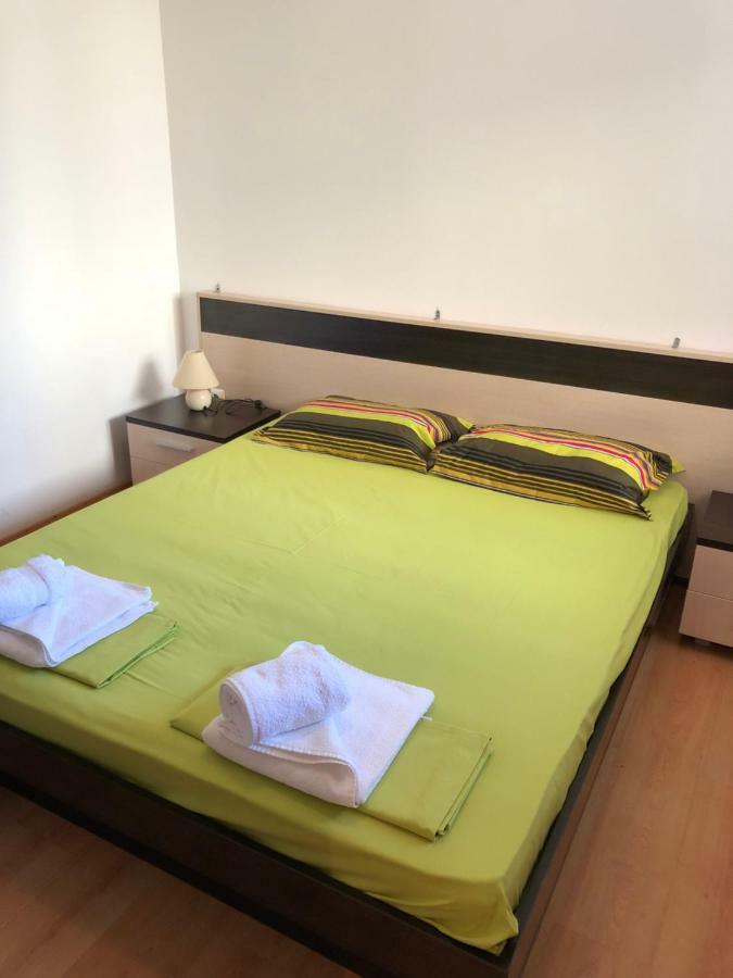 Guest Apartments Salena Slantchev Briag Extérieur photo