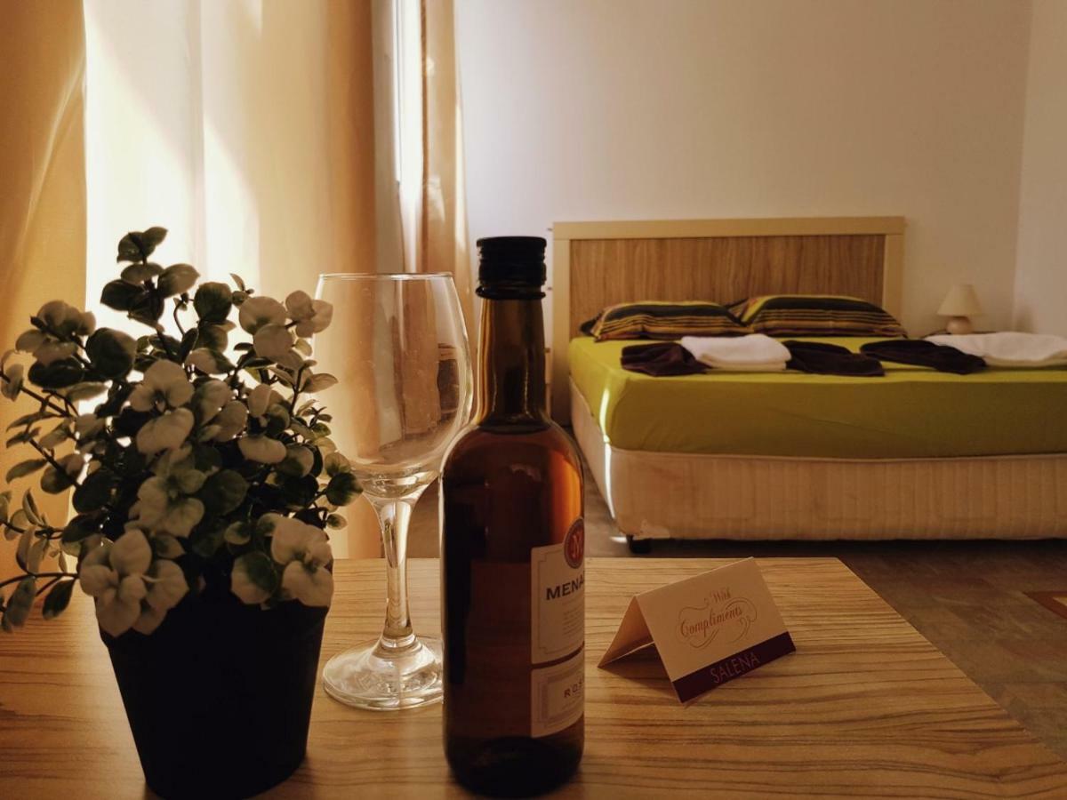 Guest Apartments Salena Slantchev Briag Extérieur photo