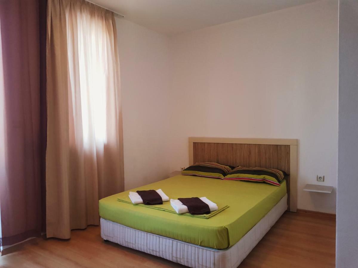 Guest Apartments Salena Slantchev Briag Extérieur photo