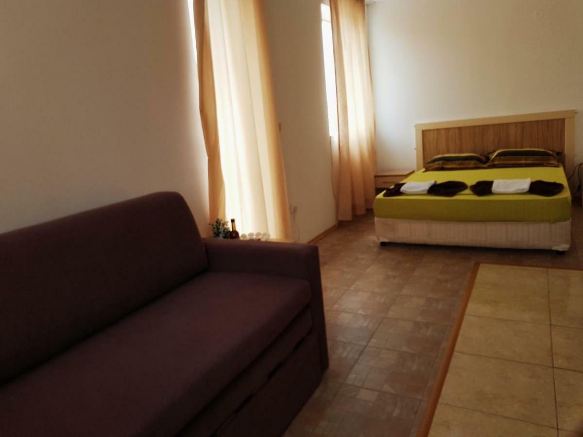 Guest Apartments Salena Slantchev Briag Extérieur photo
